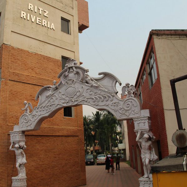 hotel-entrance